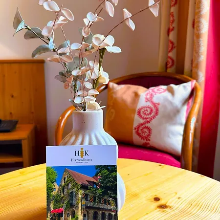 Hotell Herzogskelter & Restaurant *